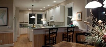 Kate s Choice 5 Bedroom Holiday Home By Bald Head Island