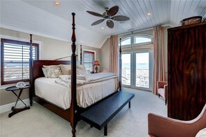 Family House, 4 Bedrooms, Ocean View, Sea Facing