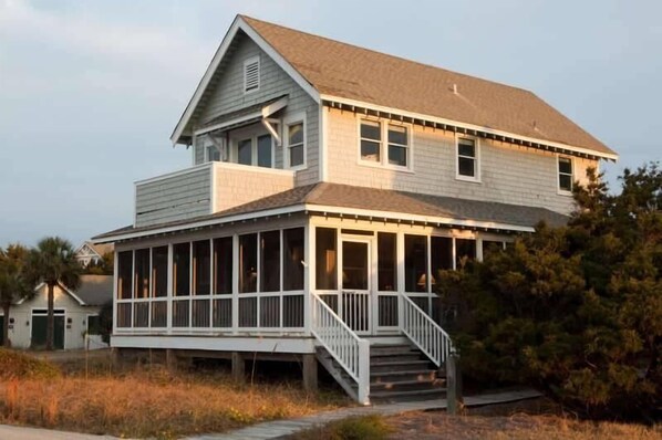 Exterior - Purrfect Paws 2 Bedroom Holiday Home By Bald Head Island (Bald Head Island)