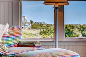 Family House, 5 Bedrooms, Ocean View, Sea Facing