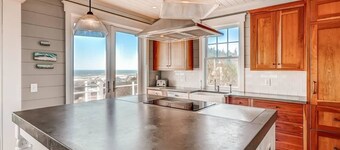 Watch Hill 5 Bedroom Holiday Home By Bald Head Island