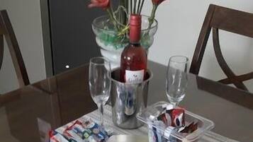 Appartement Confort, 1 chambre, non-fumeur, cuisine | Restauration dans la chambre