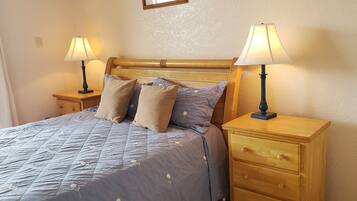 Superior Townhome, 2 Bedrooms, Kitchen, Harbour View