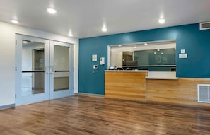 Lobby - Extended Stay America Select Suites - Orlando - Airport (Orlando)