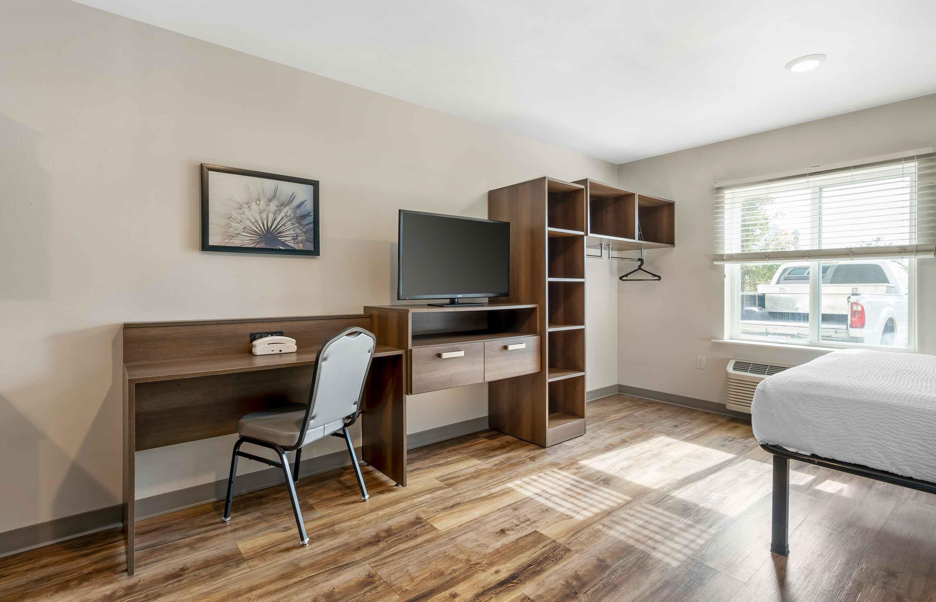 Photo - Extended Stay America Select Suites - Orlando - Airport