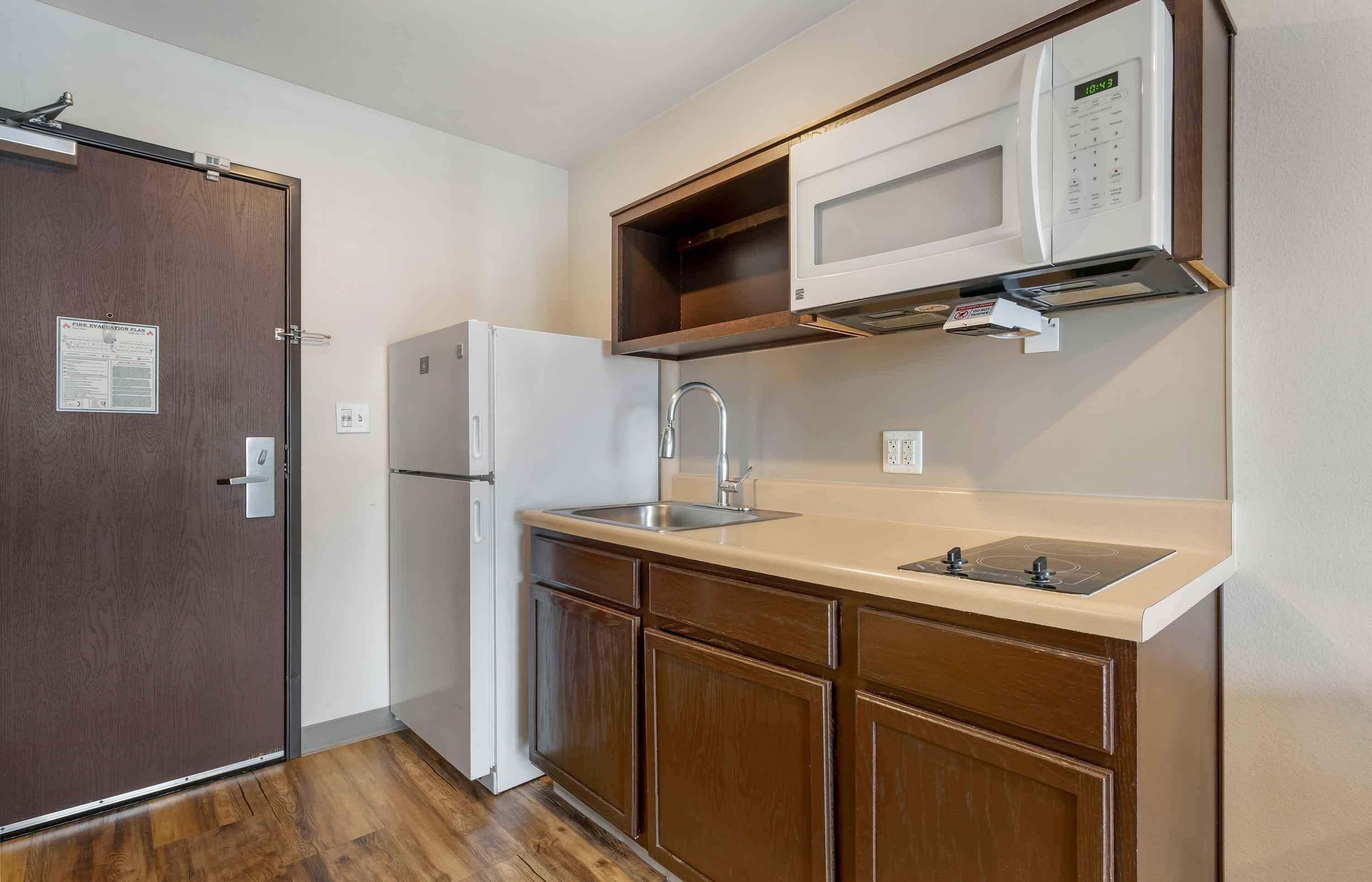 Photo - Extended Stay America Select Suites - Orlando - Airport