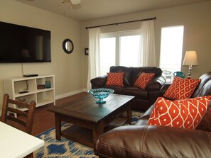 Living area - Grand Carribean AGC 3002 (Port Aransas)