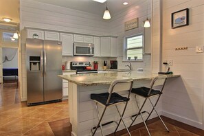 House, 3 Bedrooms | Private kitchen | Fridge, microwave, oven, stovetop - Sun Castle PB221 (Port Aransas)