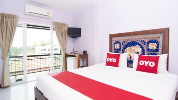 Superior Double Room | Desk, free WiFi, bed sheets