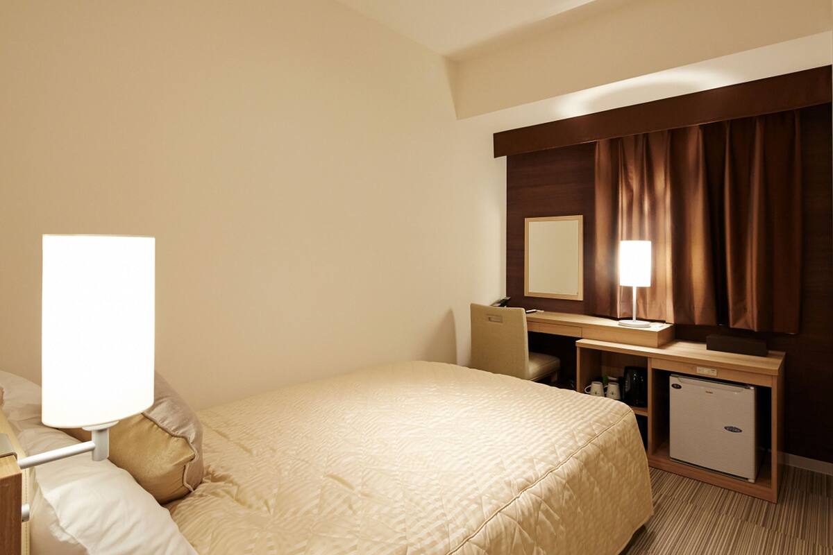 In-room safe, desk, blackout drapes, free WiFi