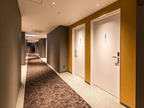 Hallway - Kansai International Airport Hotel 11 (Tajiri)