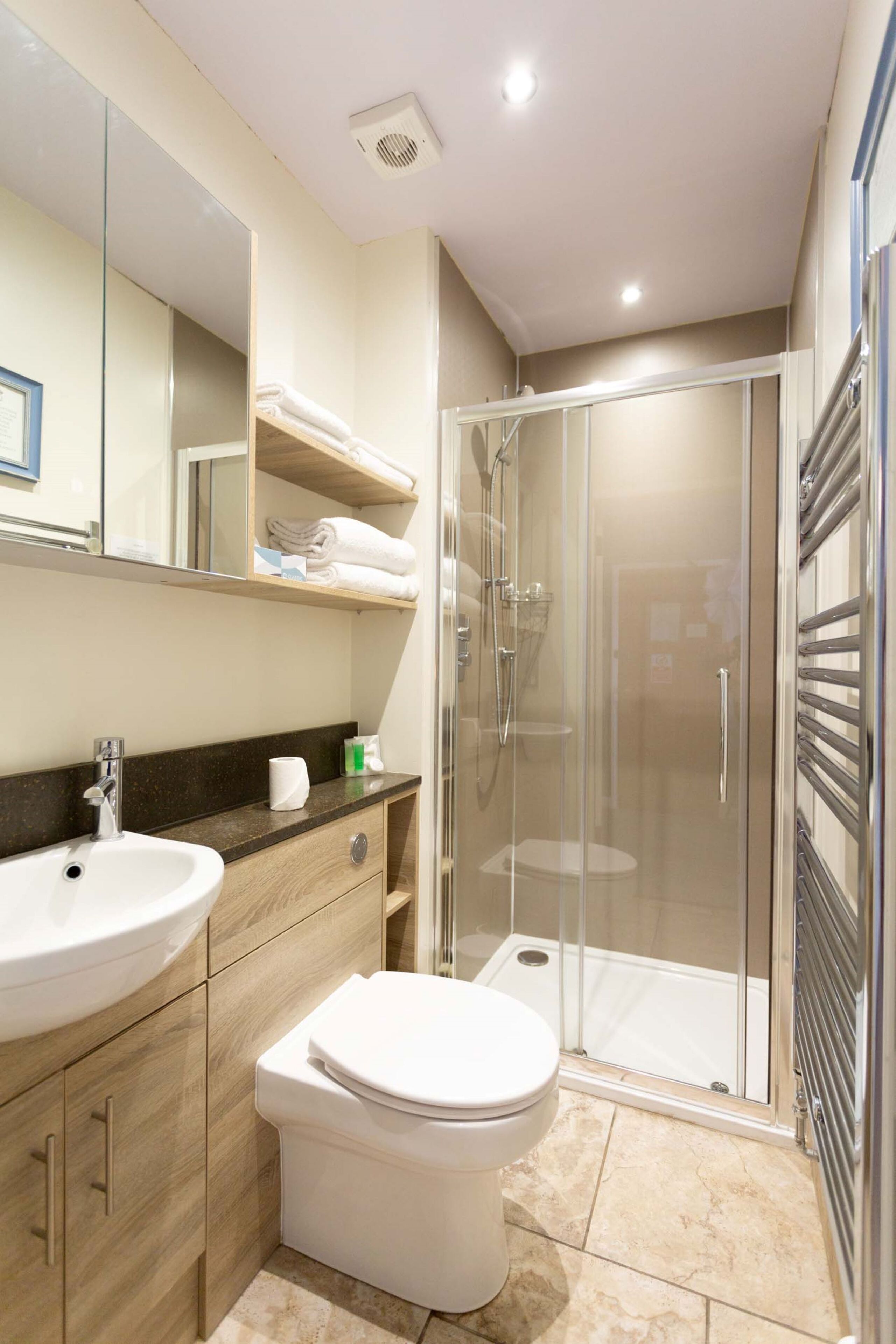 family room | bathroom | shower, free toiletries, towels