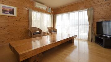 Down duvets, in-room safe, individually decorated