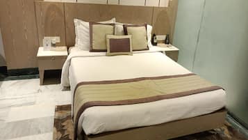 Deluxe-Zimmer | 1 Schlafzimmer, Minibar, Zimmersafe, Schreibtisch