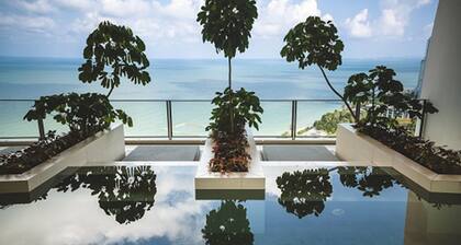 NorthPoint Pattaya Luxury Apartments by GrandisVillas