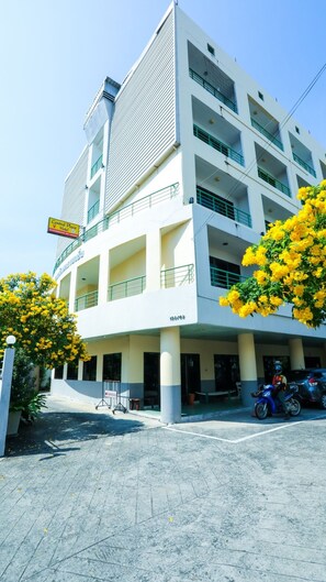 บริเวณภายนอก