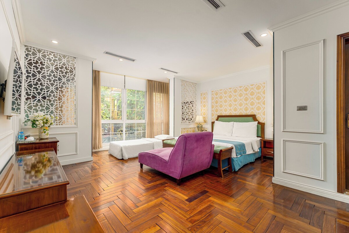 Familien-Studiosuite, 1 Schlafzimmer, Stadtblick (Triple)