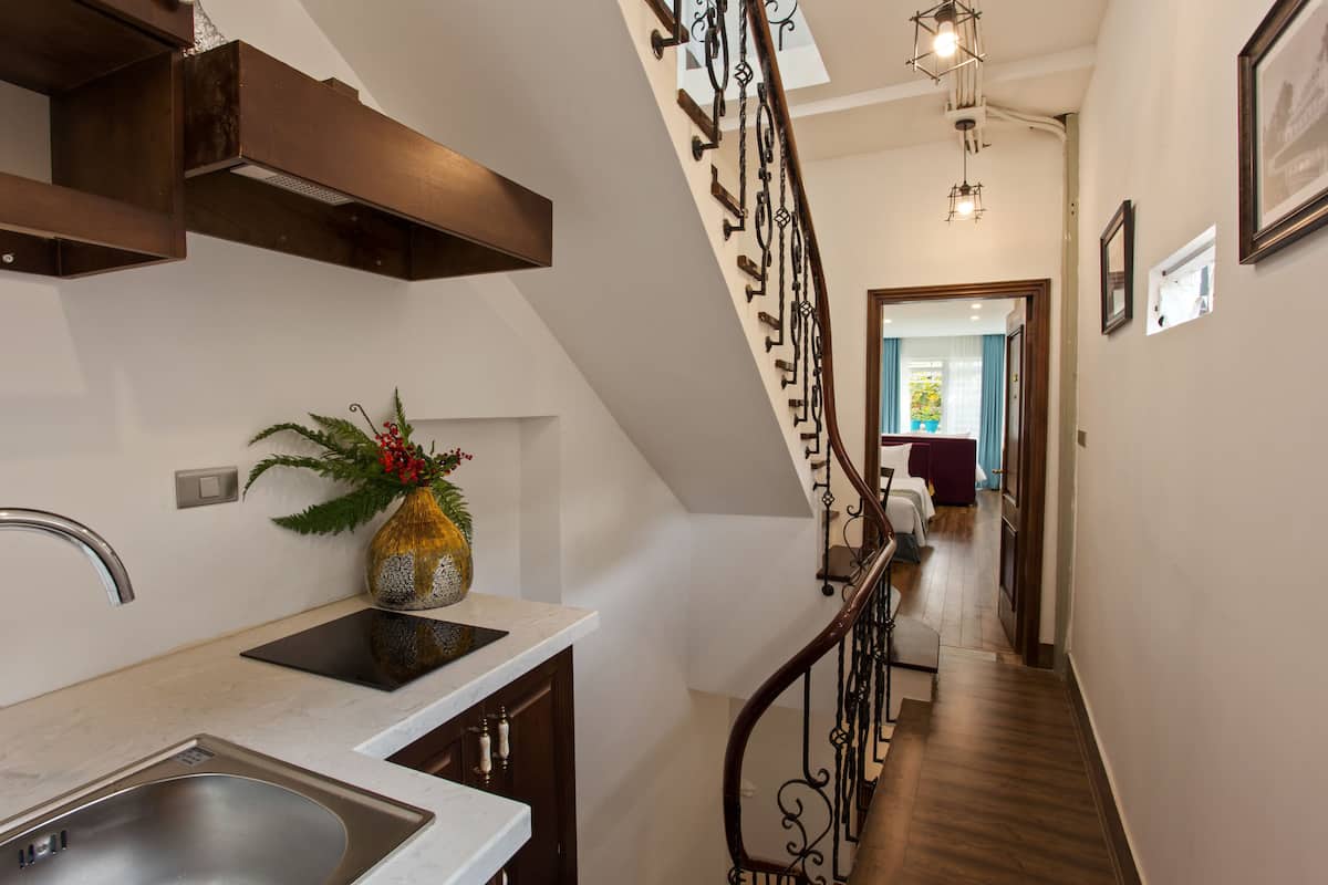 1 bedroom, premium bedding, pillow-top beds, minibar