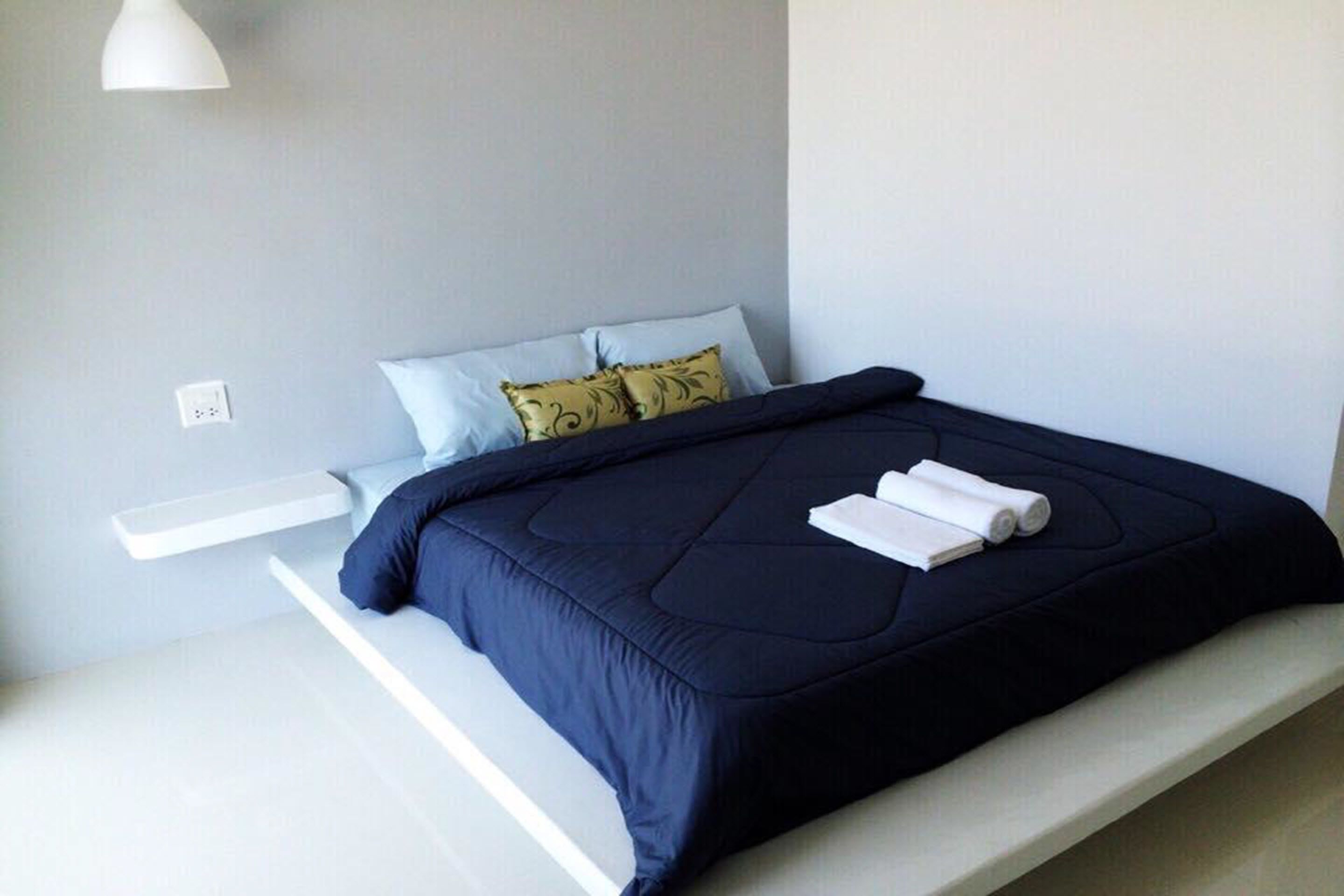 standard room | desk, free wifi