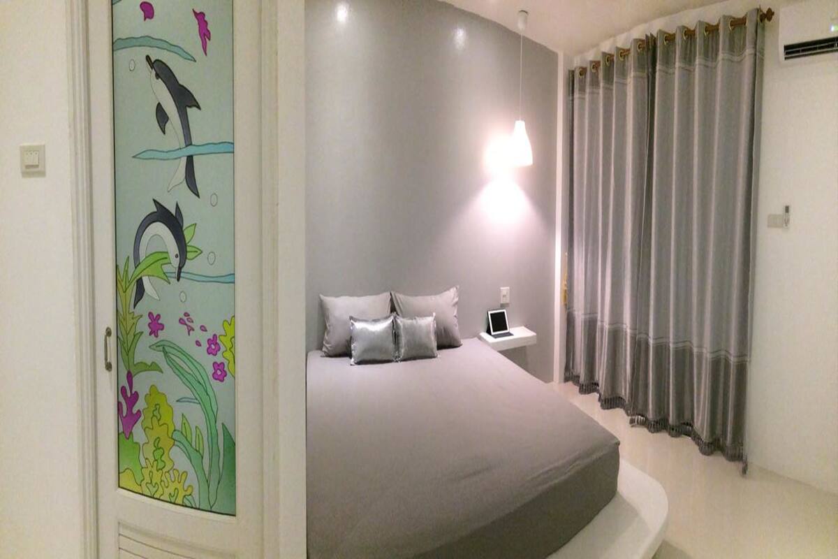 standard room | desk, free wifi