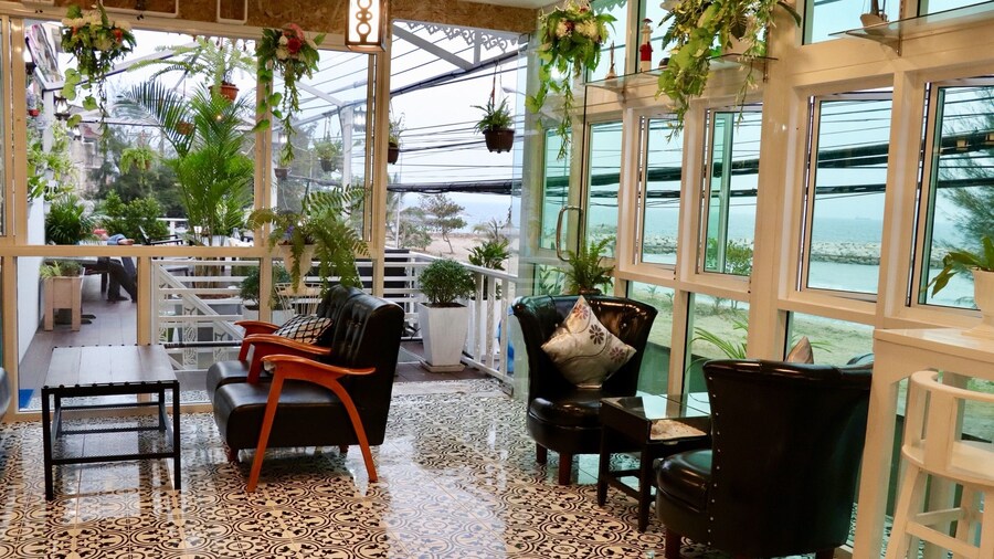 I Talay Lodge Boutique Hotel