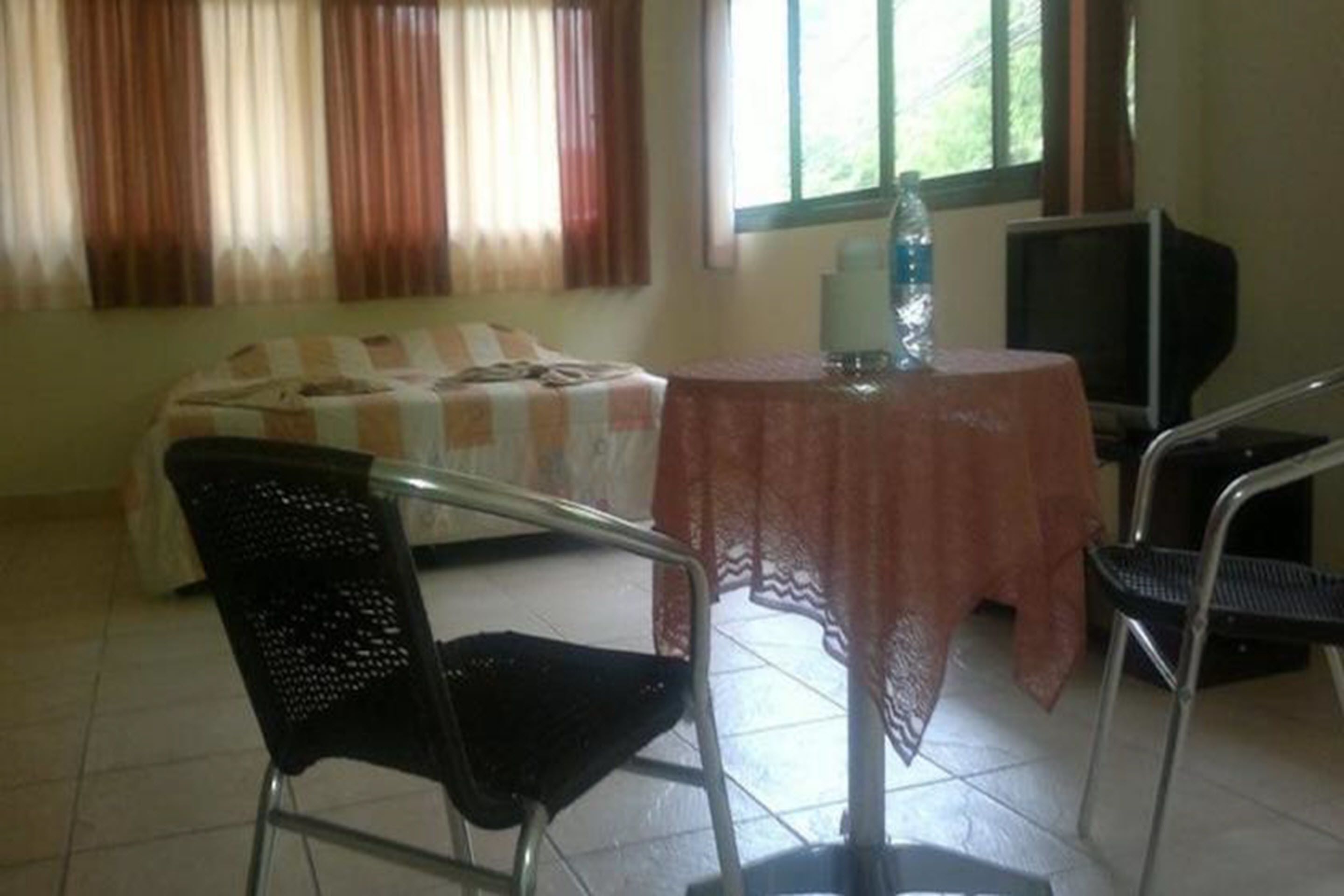 standard double room | room amenity