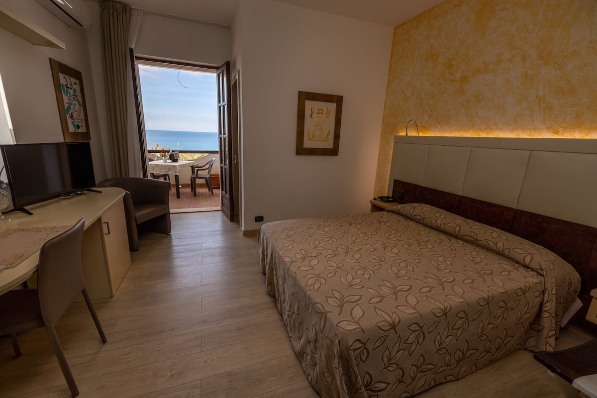 Superior Studio Suite (Suite super lusso) | 1 bilik tidur, gebar bulu kapas, cadar katil