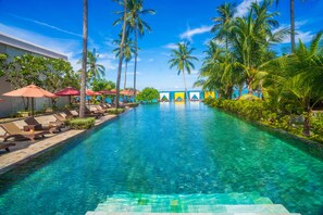Outdoor pool - Villas Residence By Weekender Resort (Koh Samui)