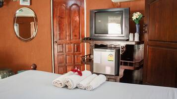 Bungalow | Room amenity