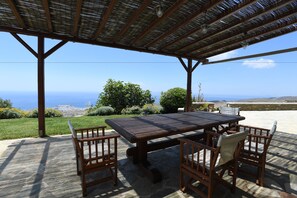 Huvila, 2 makuuhuonetta (Tinos Sky View 3) | NÀkymÀ parvekkeelta