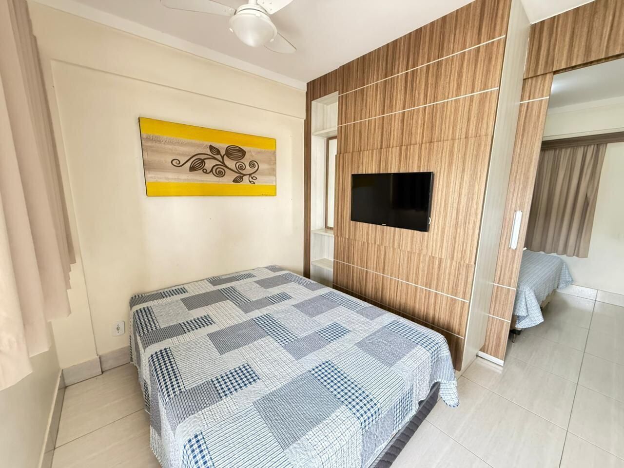Apartment | Minibar, blackout drapes, WiFi (free)