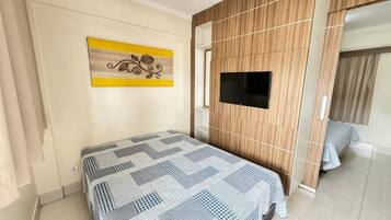 Apartamento | Frigobar, cortinas blackout, Wi-Fi de cortesia