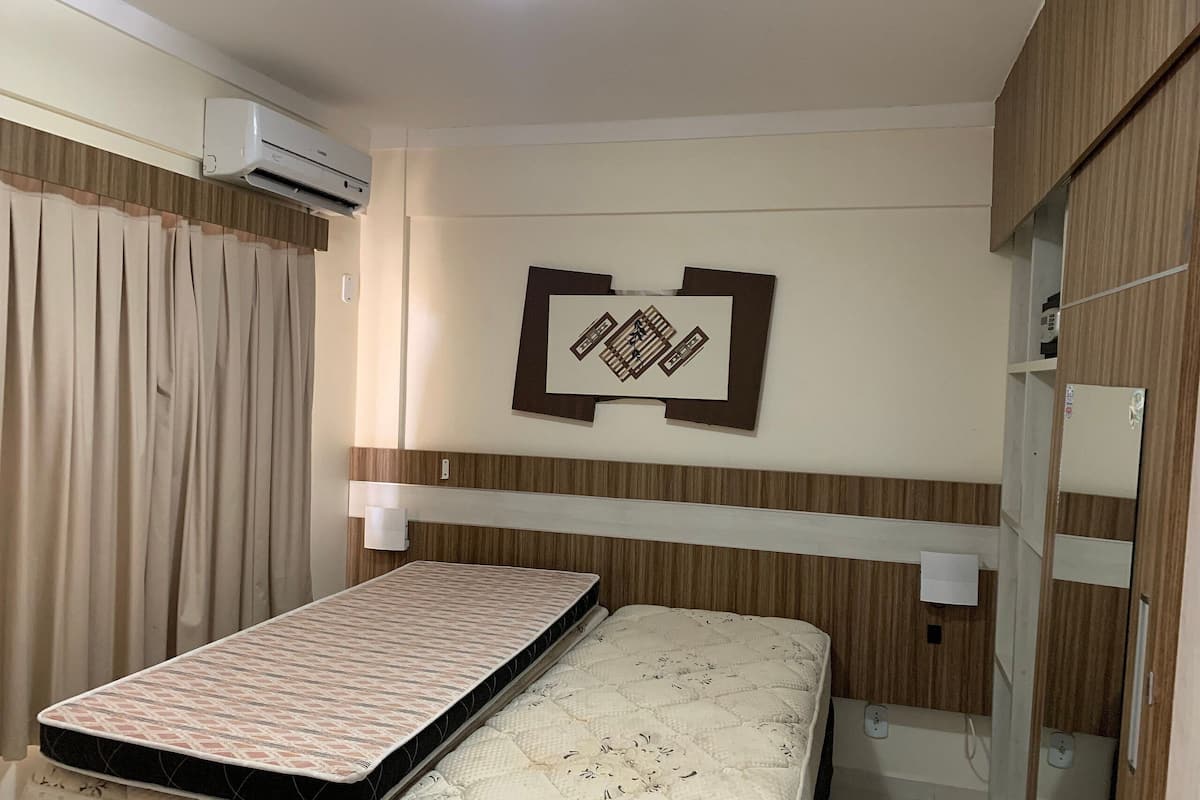 1 bedroom, minibar, blackout drapes, free WiFi