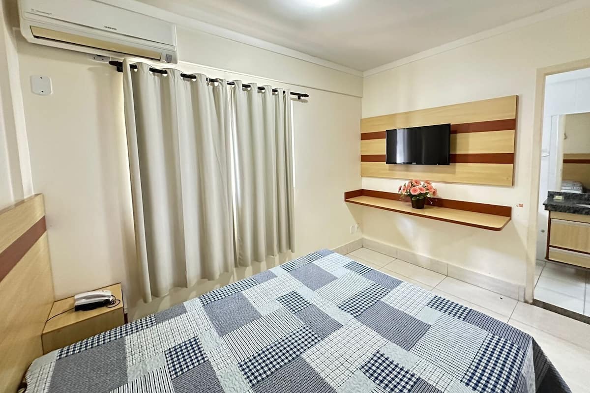 APTO 238 | Minibar, tirai kedap cahaya, dan Wi-Fi gratis