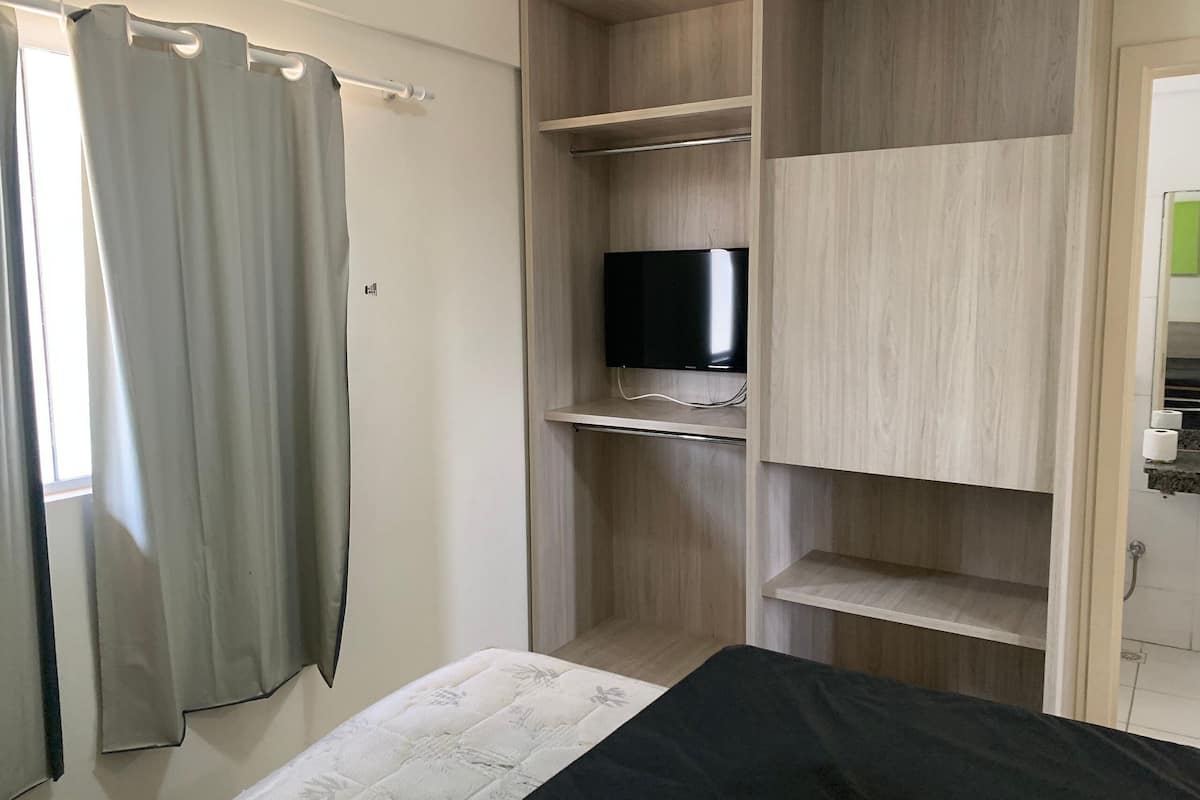 1 bedroom, minibar, blackout drapes, free WiFi