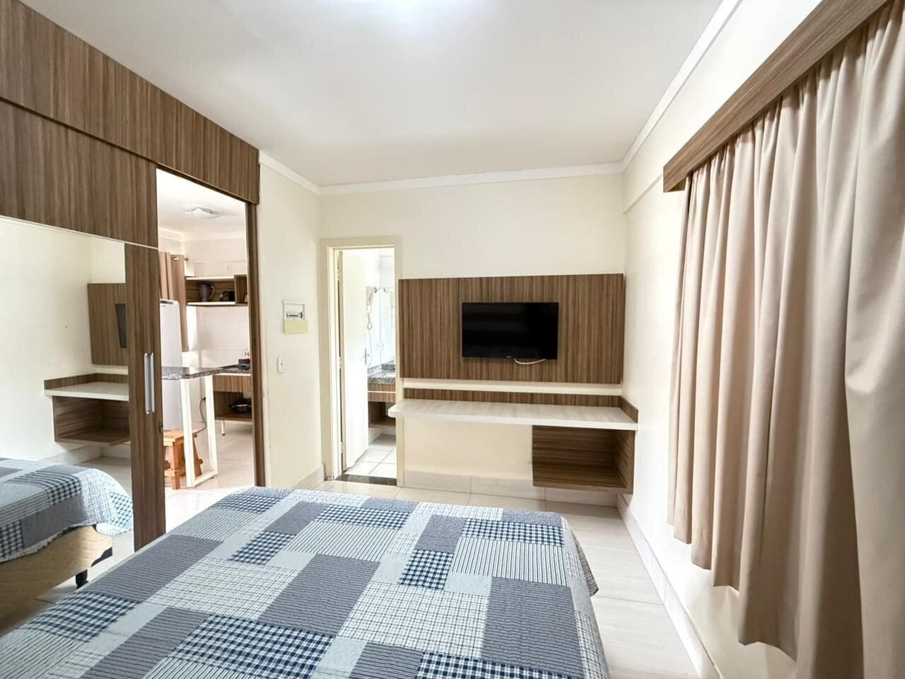 Minibar, cortinas blackout y wifi gratis 