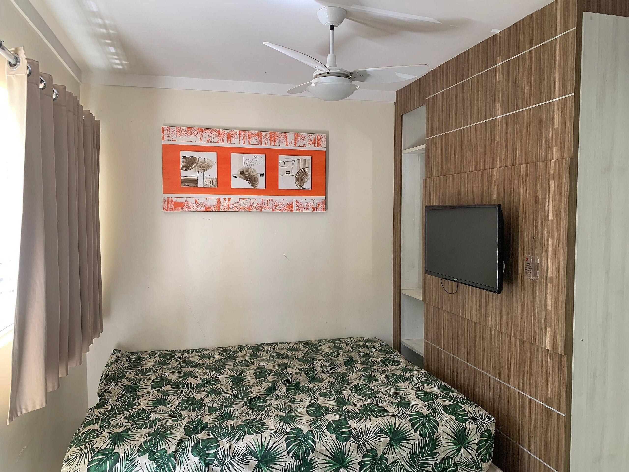 Minibar, cortinas blackout y wifi gratis 