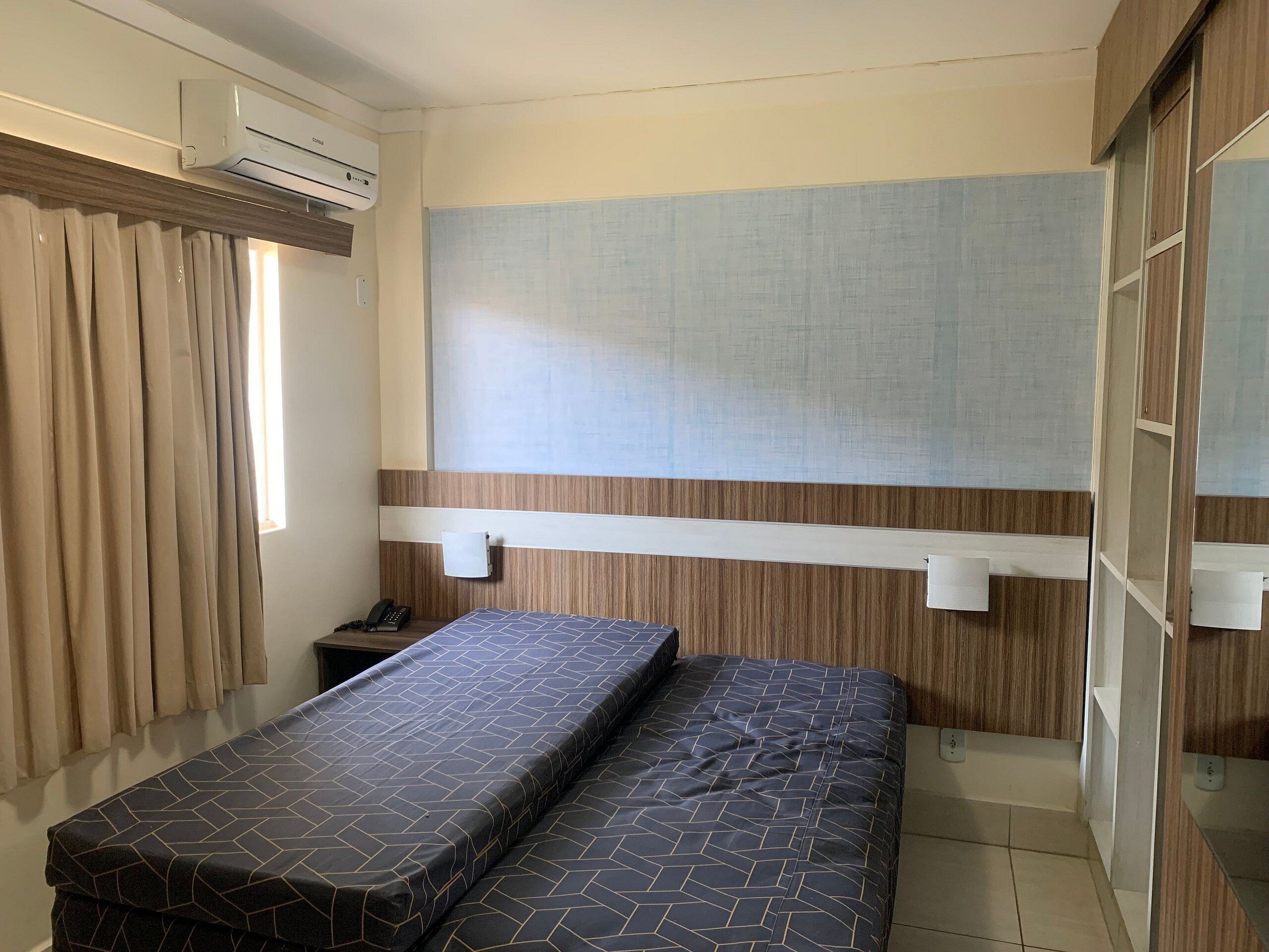 APTO 276 | Minibar, tirai kedap cahaya, dan Wi-Fi gratis