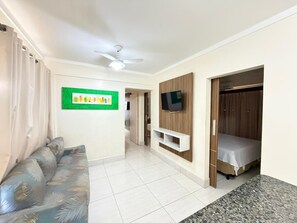 Minibar, blackout drapes, free WiFi - Lacqua DiRoma II Via Caldas (Caldas Novas)