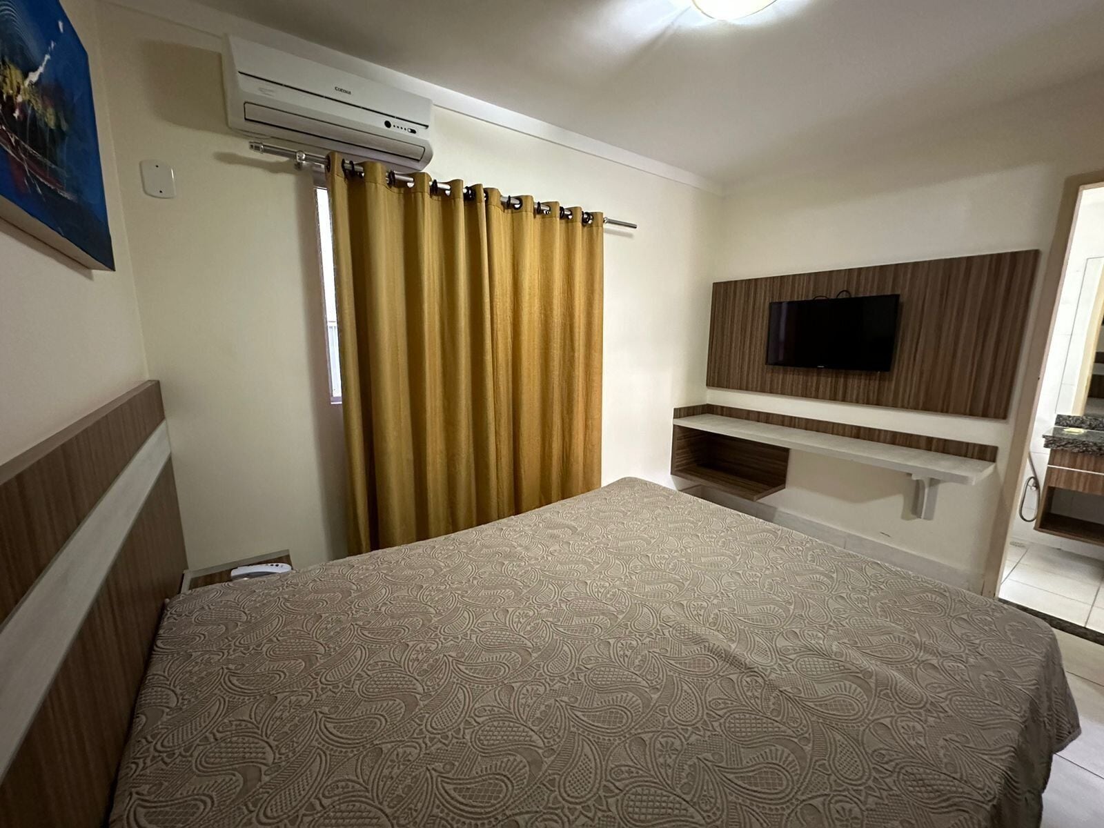 APTO 181 | Minibar, tirai kedap cahaya, dan Wi-Fi gratis