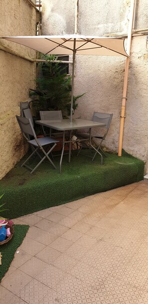 Chambre Familiale | Terrasse/Patio