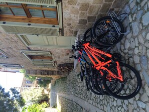 Bicycling - Ida Blue, Adatepe - Adults Only (Ayvacik)