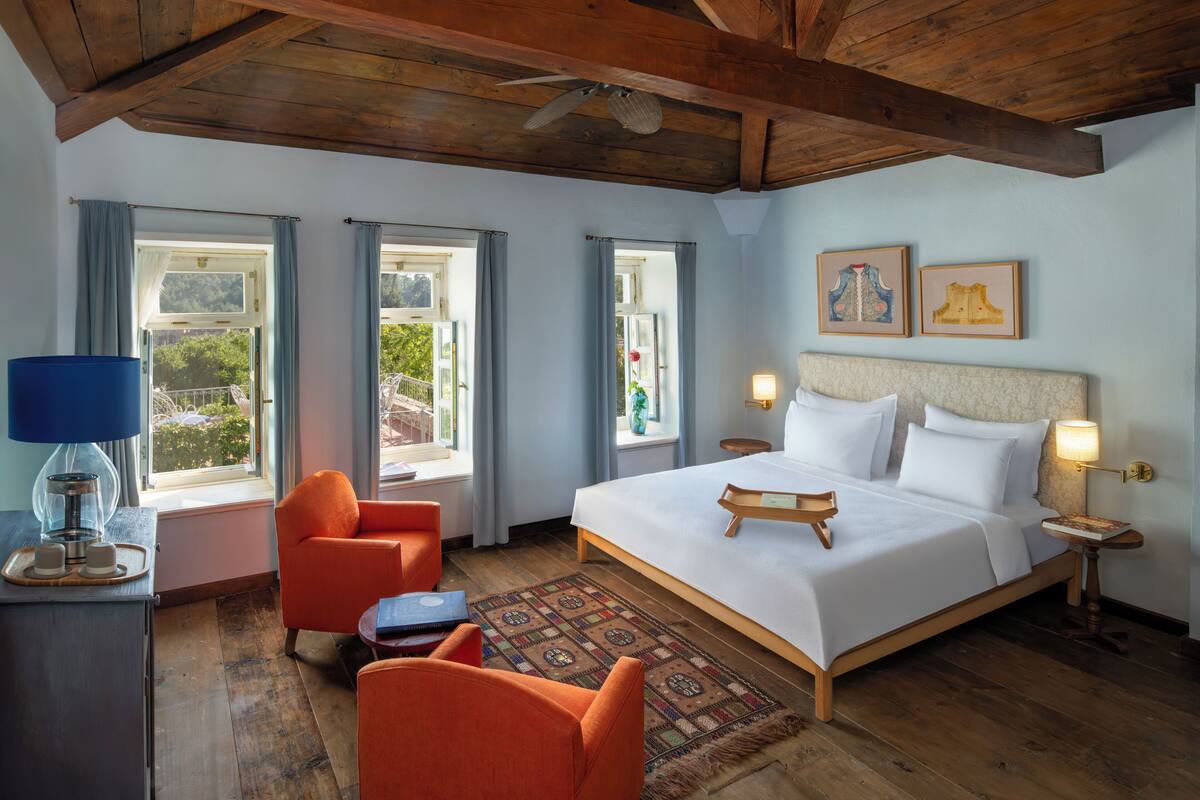 Deluxe Villa, 2 Bedrooms, Terrace, Sea View | Minibar, in-room safe, desk, soundproofing