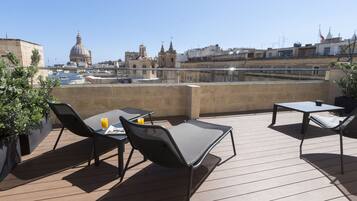Executive-Doppel- oder -Zweibettzimmer, Terrasse (Double or Twin) | Terrasse/Patio