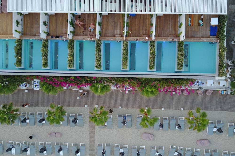 Mykonos Dove Beachfront Hotel
