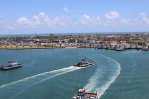 Playa en los alrededores y pesca 