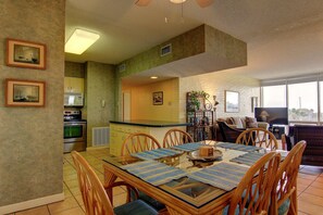 Condo, 2 Bedrooms | In-room dining