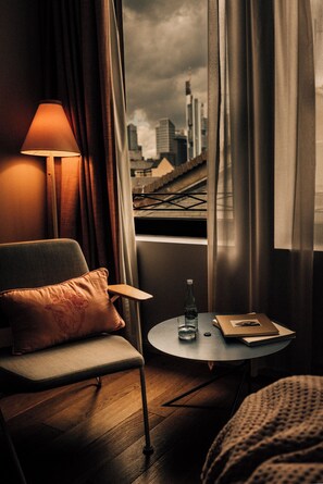 Sengetøy av topp kvalitet, safe på rommet og lydisolert