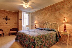 Condo, 2 Bedrooms | 2 bedrooms, free WiFi - Channelview 108 (Port Aransas)