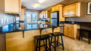 8 Bedroom House Private Pool Ocean View | Private kitchen